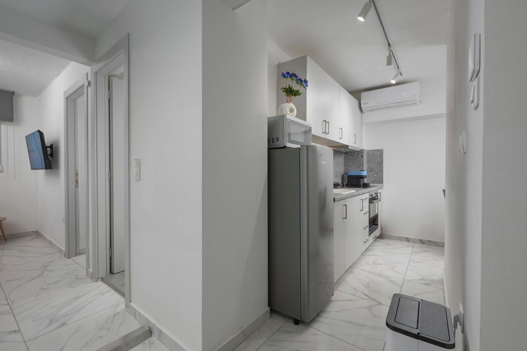 Premium Jacuzzi Suite At The City Center, By Aqua Platinum Солун Екстериор снимка